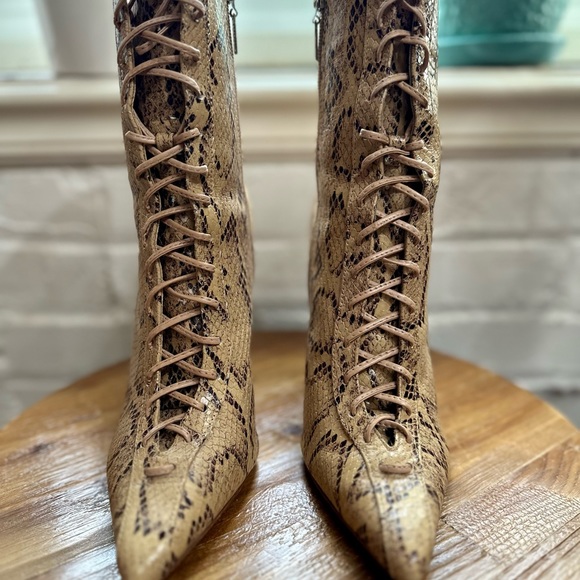 Schutz boots - Picture 11 of 11